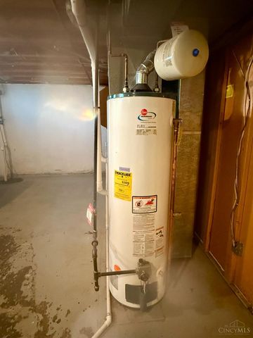 1568 Fawnvista Lane, Sharonville, OH 45246