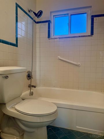 1568 Fawnvista Lane, Sharonville, OH 45246