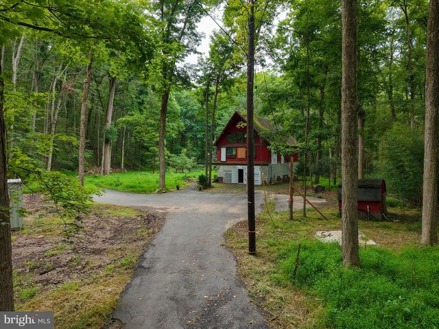 27 WORMAN RD, Stockton, NJ 08559