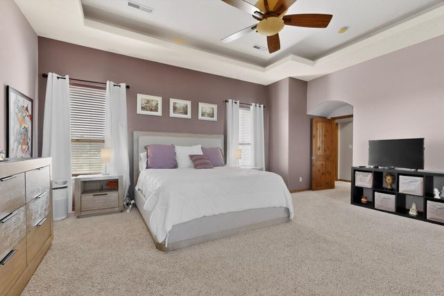 617 Monterrey Road NE, Rio Rancho, NM 87144