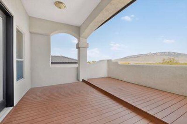 617 Monterrey Road NE, Rio Rancho, NM 87144