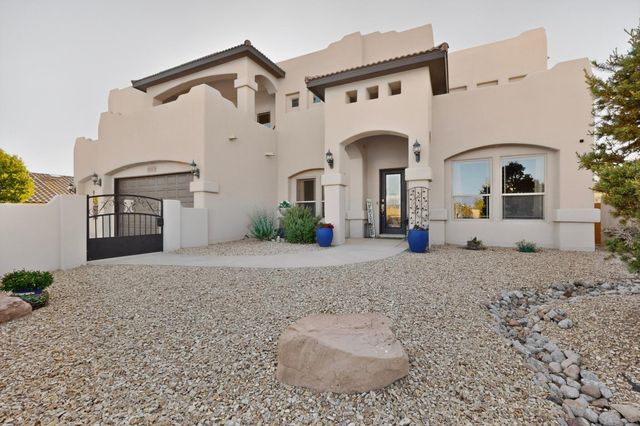 617 Monterrey Road NE, Rio Rancho, NM 87144