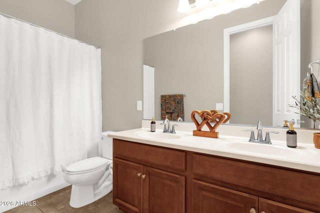 2593 E Plum Street, Gilbert, AZ 85298