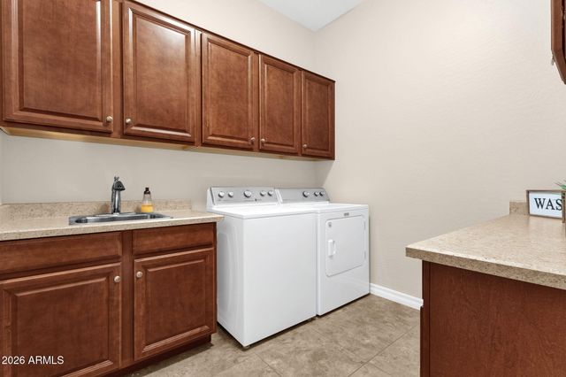 2593 E Plum Street, Gilbert, AZ 85298