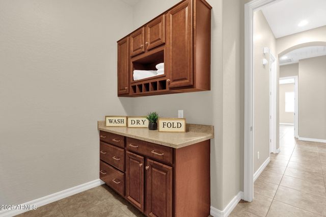 2593 E Plum Street, Gilbert, AZ 85298