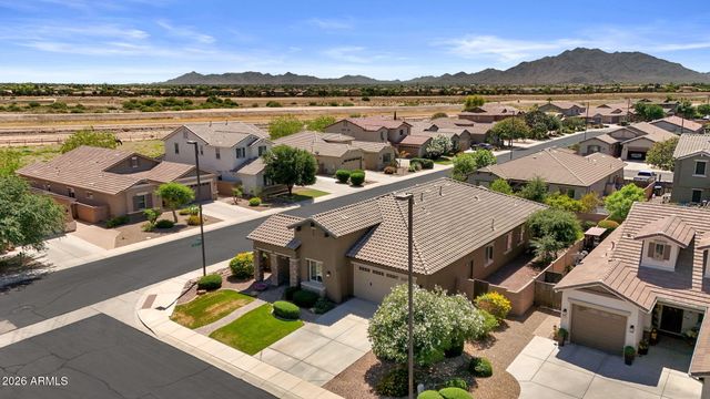 2593 E Plum Street, Gilbert, AZ 85298