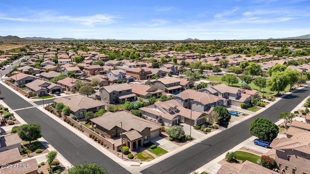 2593 E Plum Street, Gilbert, AZ 85298