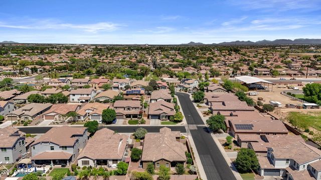 2593 E Plum Street, Gilbert, AZ 85298