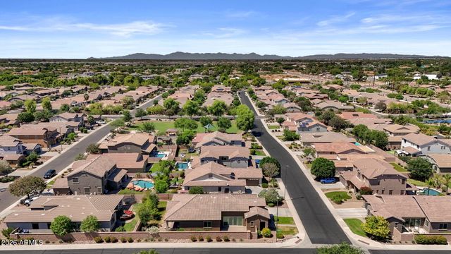 2593 E Plum Street, Gilbert, AZ 85298