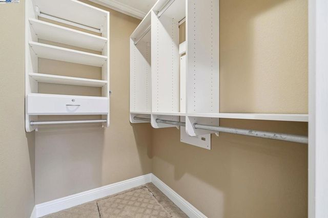 66 Oakridge Ct, Danville, CA 94526