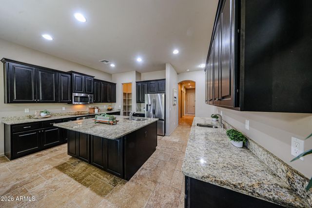 2320 E ALLEN Street, Phoenix, AZ 85042