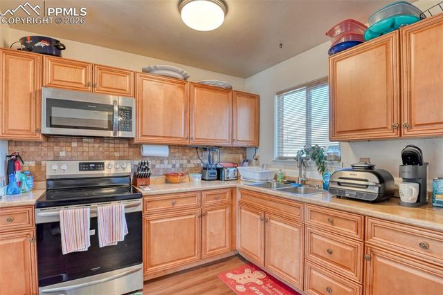 4032 Colony Hills Circle, Colorado Springs, CO 80916