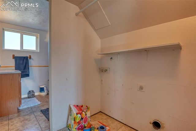 4032 Colony Hills Circle, Colorado Springs, CO 80916