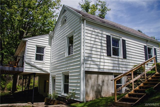 260 Girdle Road, Elma, NY 14052