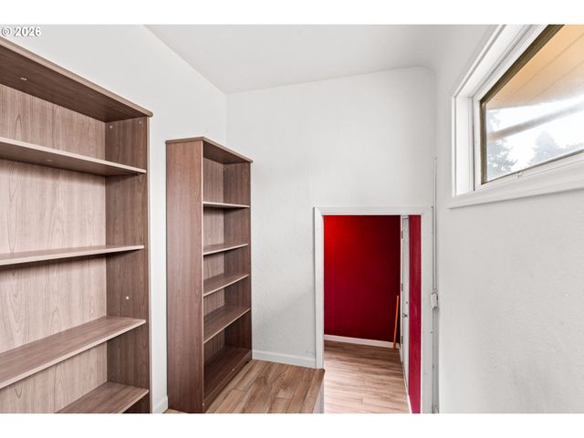 3003 RIVER Rd, Eugene, OR 97404