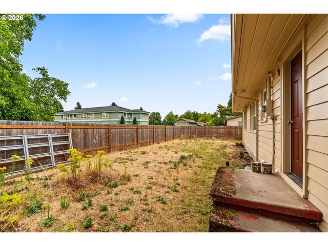 3003 RIVER Rd, Eugene, OR 97404