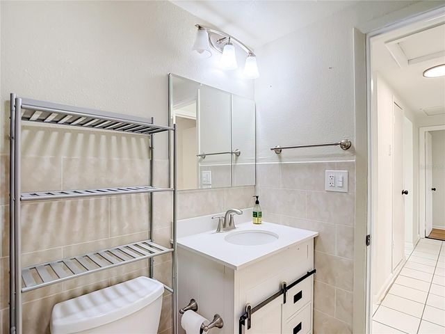 4416 N JOHN BELL JR DRIVE, Tampa, FL 33610