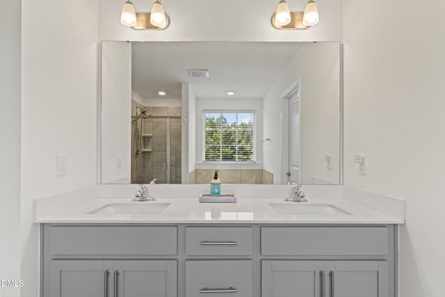 116 Hay Field Drive, Lillington, NC 27546