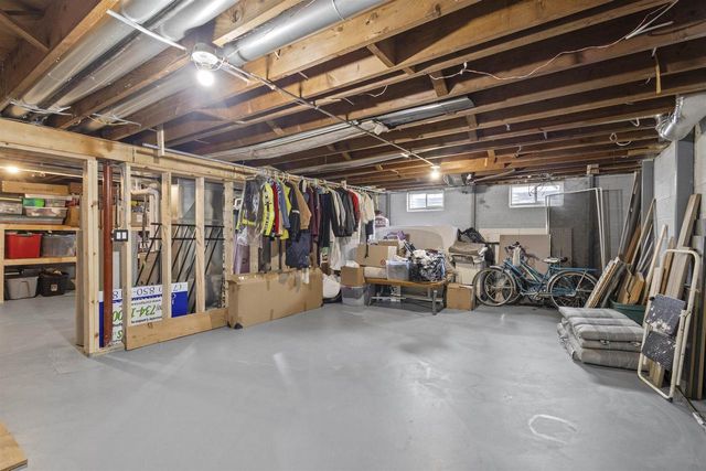 1751 S ONEIDA STREET, Green Bay, WI 54304