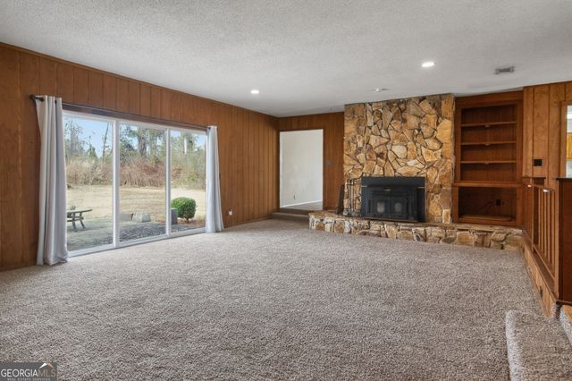 9441 Ga. HWY 169, Glennville, GA 30427