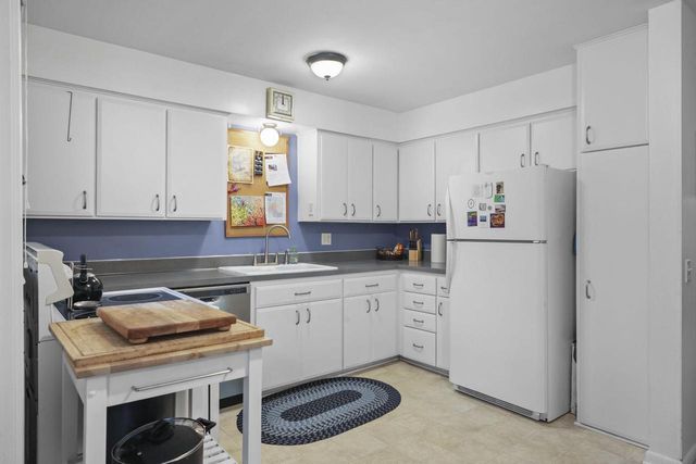 4707 Winnequah Road, Monona, WI 53716
