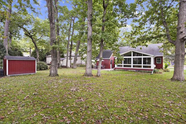 4707 Winnequah Road, Monona, WI 53716