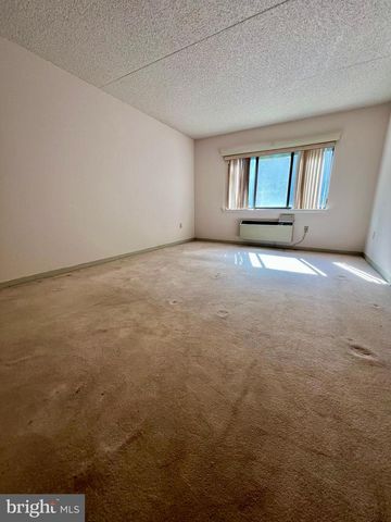 800 AVONDALE RD, Wallingford, PA 19086