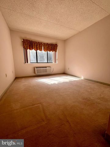 800 AVONDALE RD, Wallingford, PA 19086