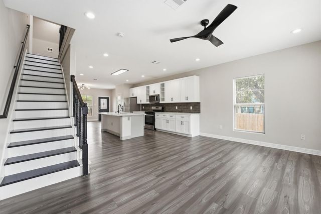 2336 Charles Road A, Houston, TX 77093