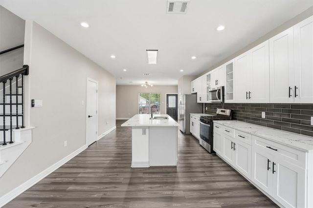 2336 Charles Road A, Houston, TX 77093