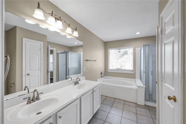 19 Peachridge Place, The Woodlands, TX 77382