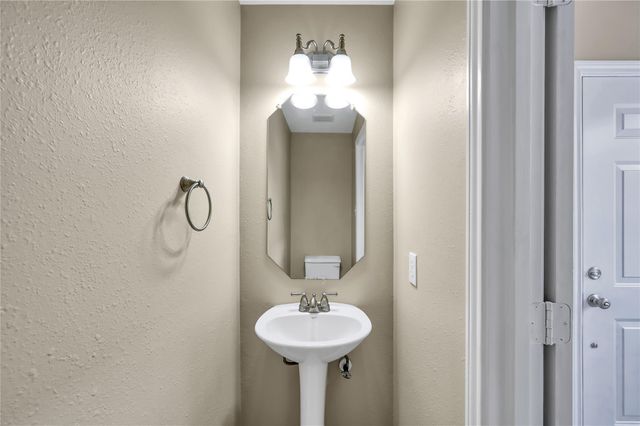 19 Peachridge Place, The Woodlands, TX 77382