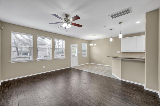 19 Peachridge Place, The Woodlands, TX 77382