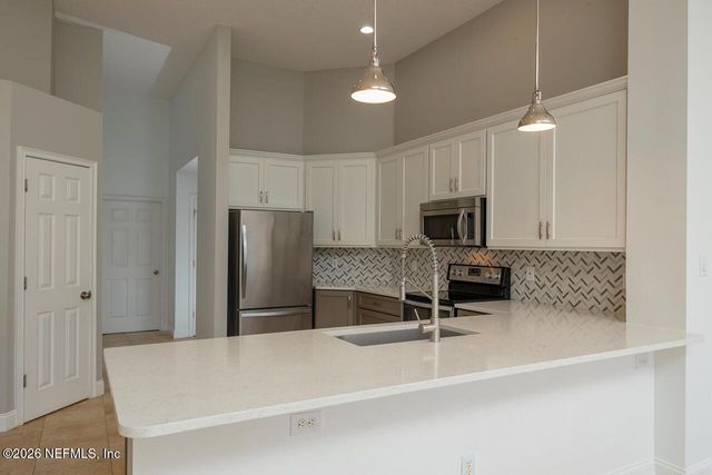 1852 HICKORY TRACE Drive, Fleming Island, FL 32003