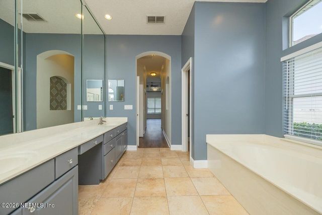 1852 HICKORY TRACE Drive, Fleming Island, FL 32003