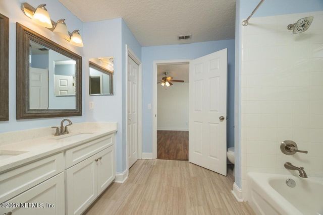 1852 HICKORY TRACE Drive, Fleming Island, FL 32003