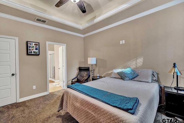 16165 Chris Ln, Tyler, TX 75703