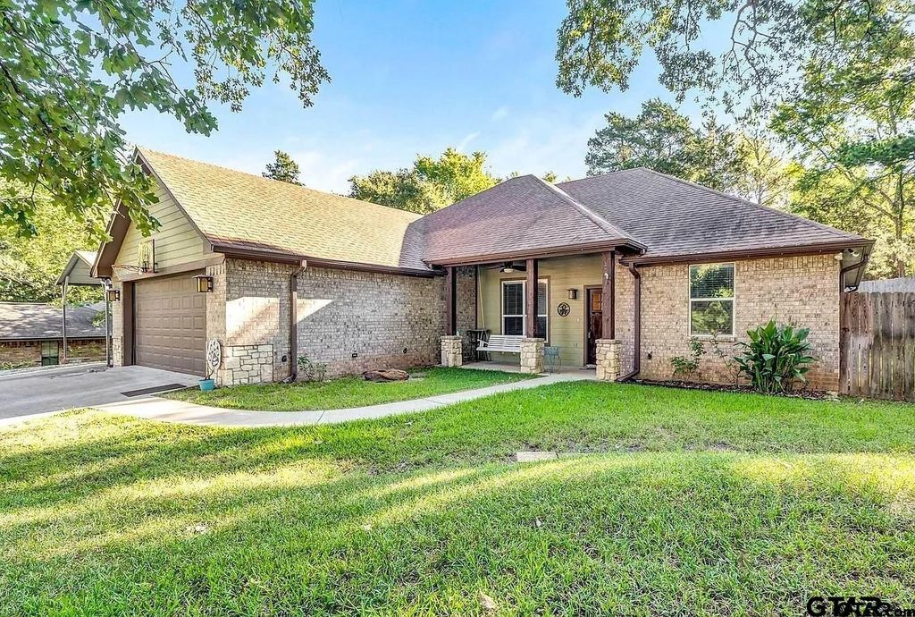 16165 Chris Ln, Tyler, TX 75703