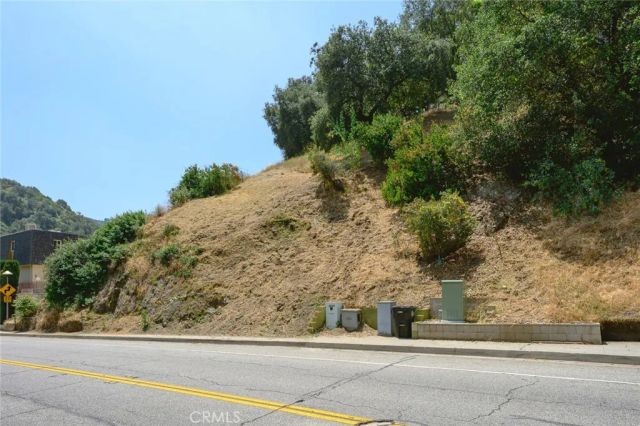 2589 E Chevy Chase, Glendale, CA 91206