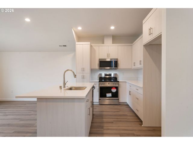 5107 Ne 113TH Loop, Vancouver, WA 98686