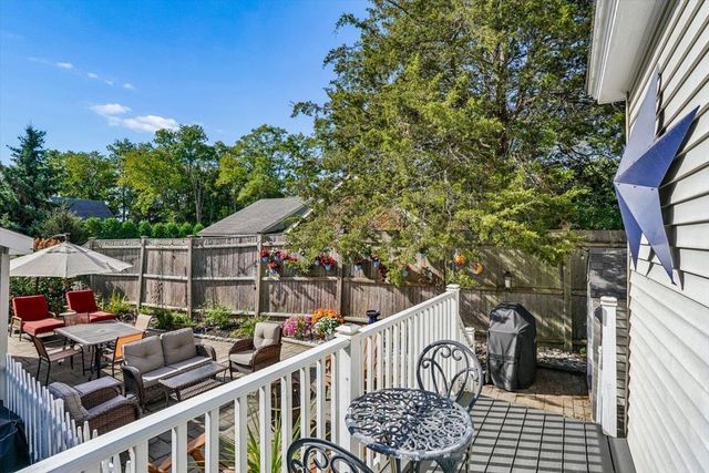 121 Boyd Road, Portsmouth, NH 03801