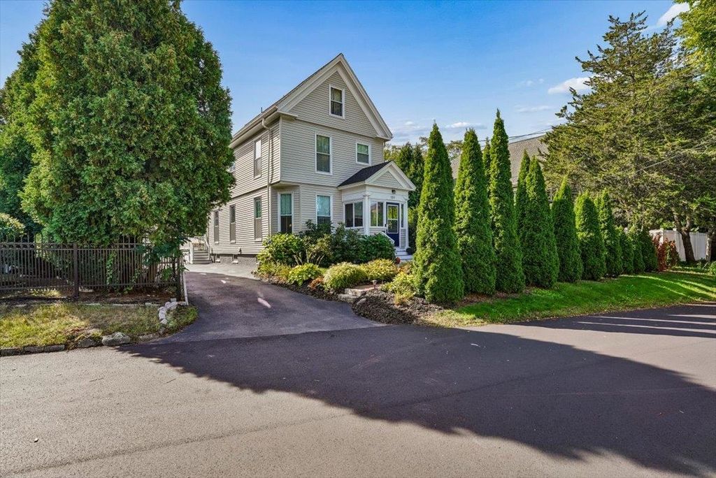 121 Boyd Road, Portsmouth, NH 03801