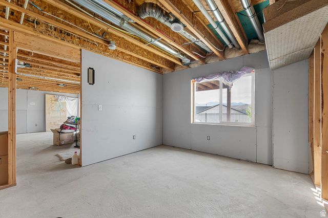 9307 N TAMPA DR, Eagle Mountain, UT 84005
