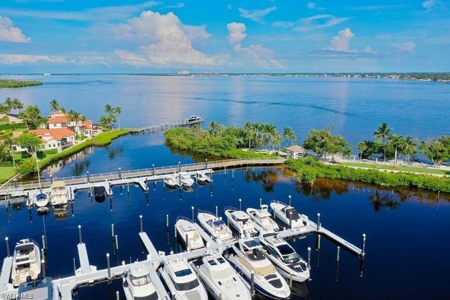 14500 Ocean Bluff DR, Fort Myers, FL 33908