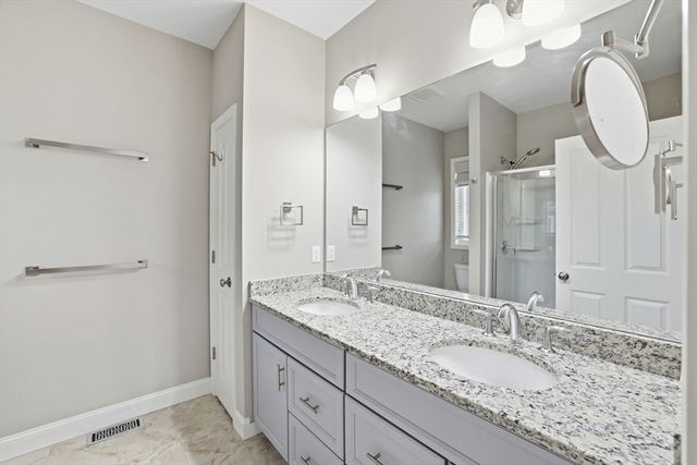 20 Daisy Ln, Plymouth, MA 02360