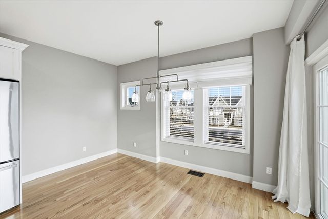 20 Daisy Ln, Plymouth, MA 02360