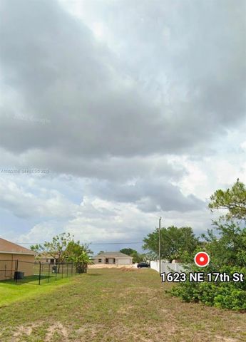 1623 NE 17th ST, Cape Coral, FL 33909