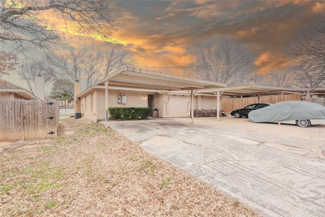 527 Crowley Road, Arlington, TX 76012