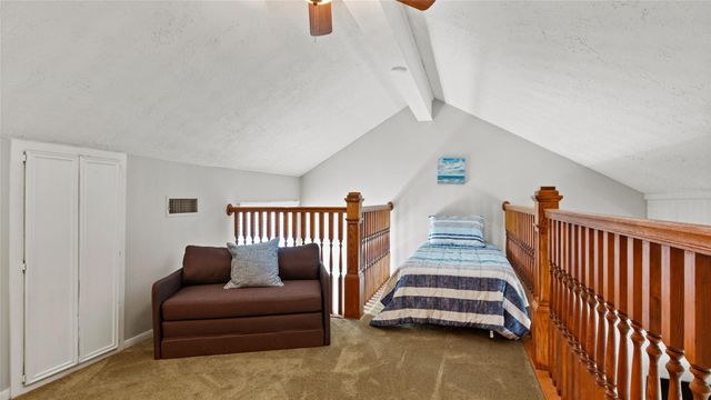 655 Davis Road, League City, TX 77573