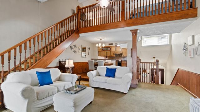 655 Davis Road, League City, TX 77573